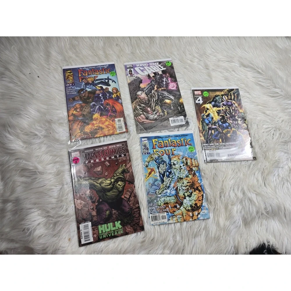 Marvel Comics - 25 Comic Books! Random Assortment Comics Great Condition! B19